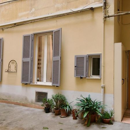 Major Sisters, Holiday Home In The Heart Of Roma Ngoại thất bức ảnh
